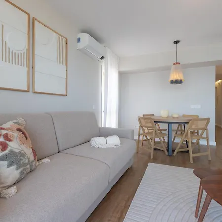 Dream Penthouse In Center With Sea Views דירה *